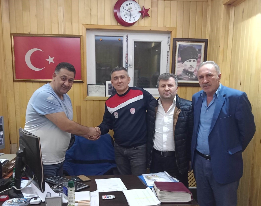 Tokat Bereketlispor, Bülent Uzun  ile yeniden anlaştı