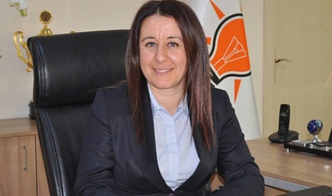 AK Parti Silivri İlçe Başkanı Dilek Demiral İstifa Etti