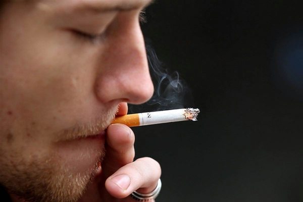Sigarayı bugün bırakanlar 10 yıl içinde kanser olma risklerini 60 azaltıyor