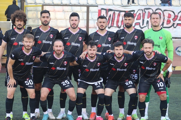 Yükselen Mimaroba Çok Farklı Galip 7-0