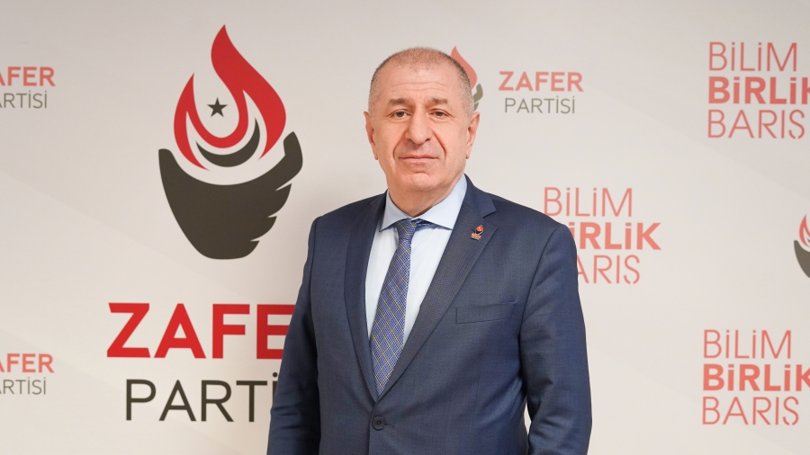 Özdağ bile şaşırdı; “Türkiye’de 1,5 milyon Afgan var!”