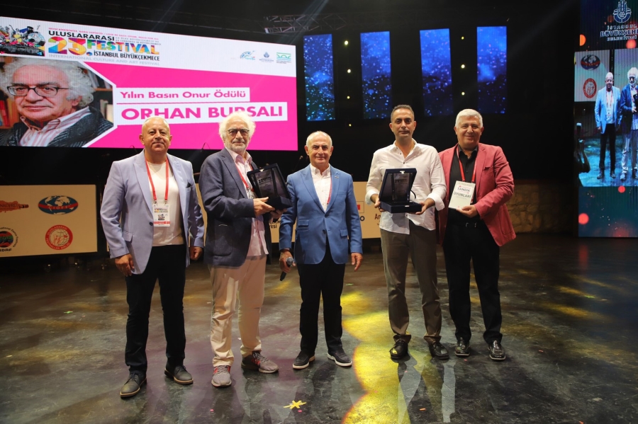 Uluslararası Festival’de sanat ve basın ödülleri verildi