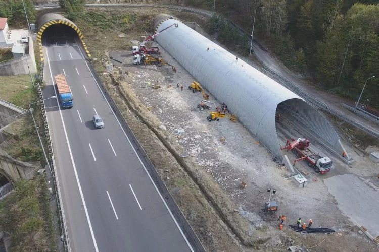 Yenilenen Bolu Dağı Tüneli Yarın Trafiğe Açılıyor