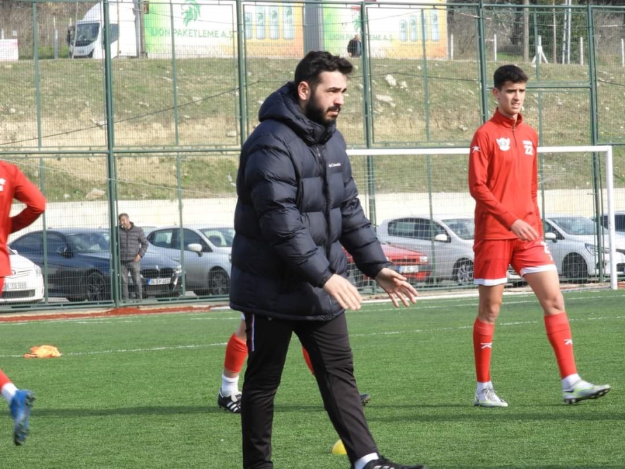 Genç Teknik Direktörün başarısı 