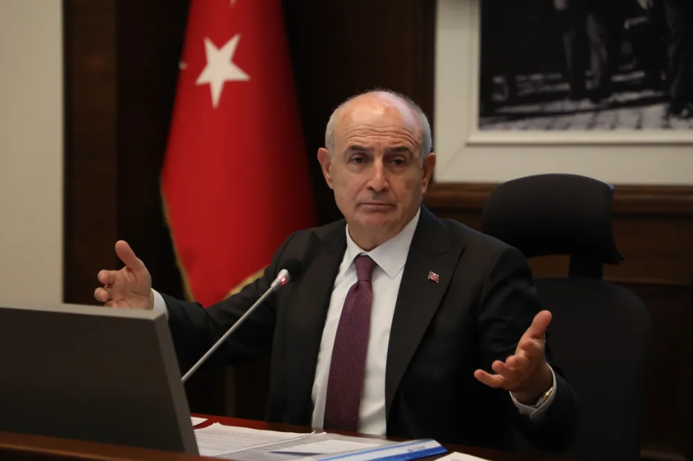 Büyükçekmece sınırlarında havai fişek atanların ensesindeyiz!