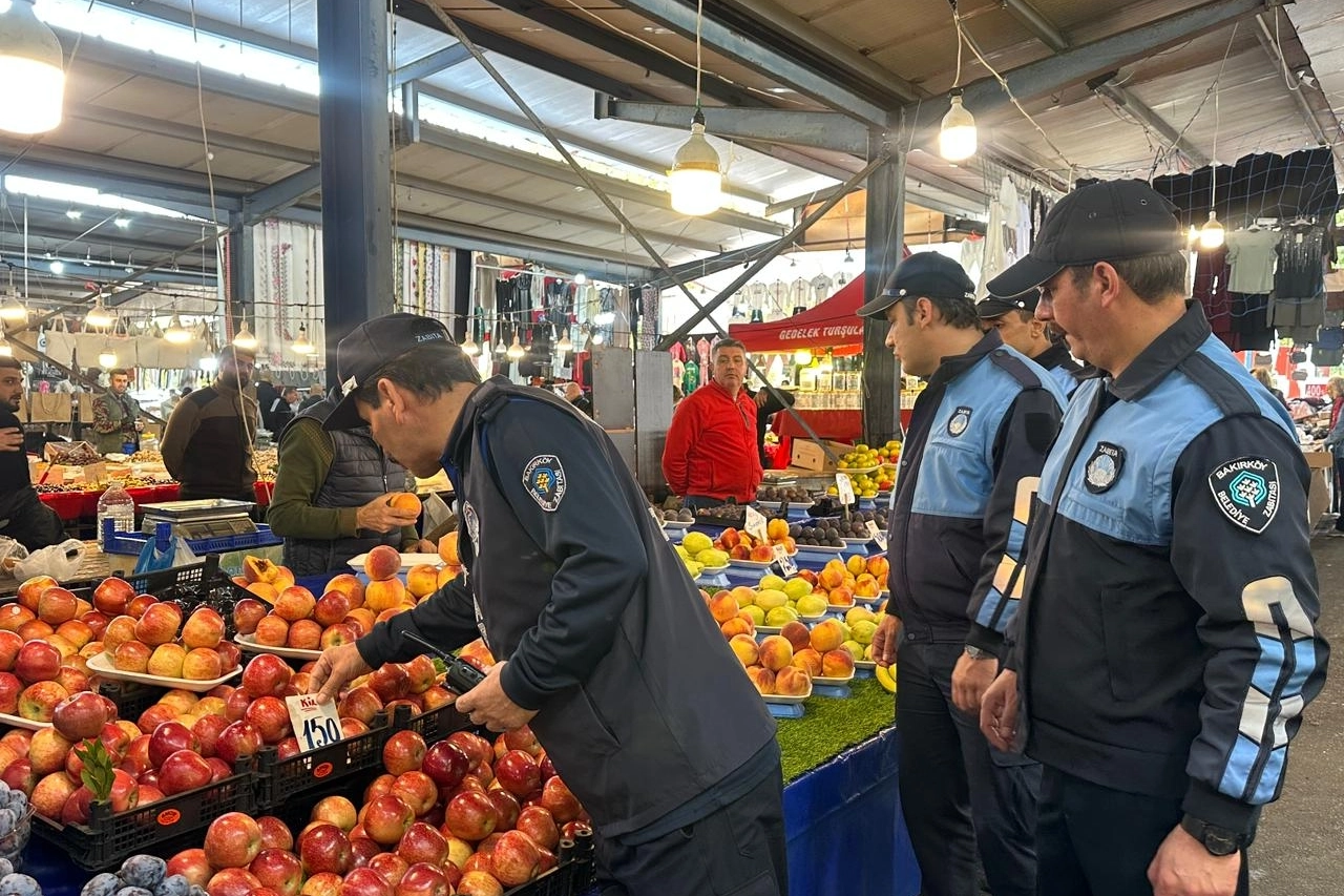 Bakırköy’de pazar denetimleriyle güvenli alışveriş dönemi