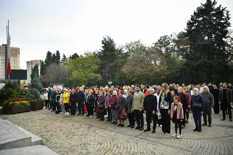 ULU ÖNDER BEYLİKDÜZÜ’NDE SAYGI VE ÖZLEMLE ANILDI