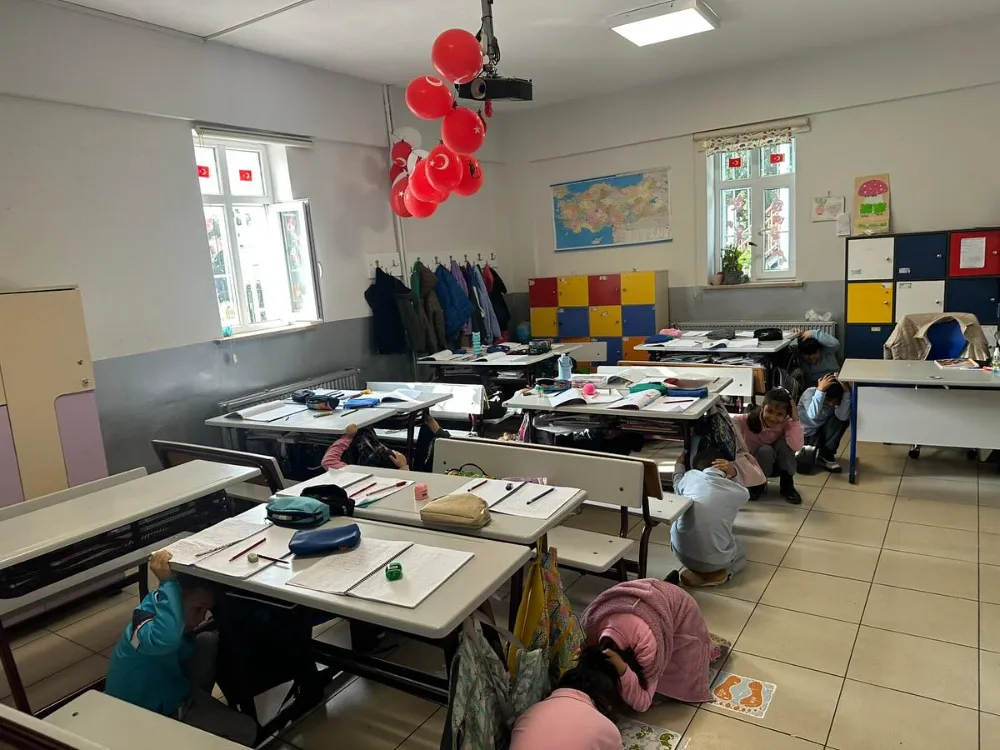 BAKUT’ tan Öğrencilere Afet Bilinci Eğitimi