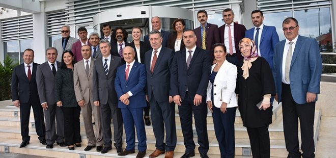 B.Çekmece Belediye Meclisi, Bosna Hersek ve Karadağ`da