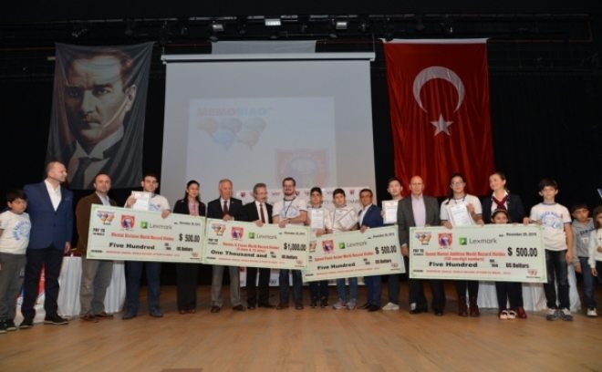 HAFIZALAR ŞAMPİYONLUK İÇİN YARIŞTI