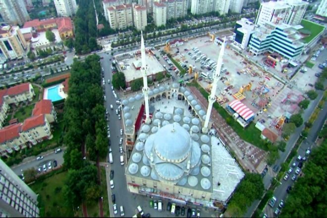 KENTLER VE DÖNÜŞÜMÜ BEYLİKDÜZÜ`NDE KONUŞULACAK 