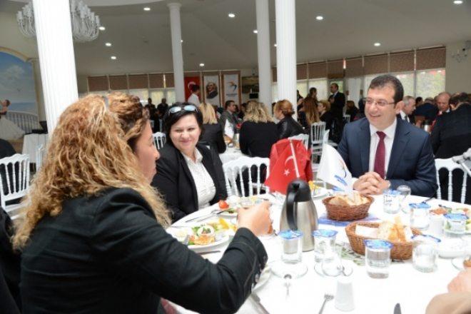 İMAMOĞLU: EĞİTİME ATILACAK ADIMDA ENGEL TANIMAM
