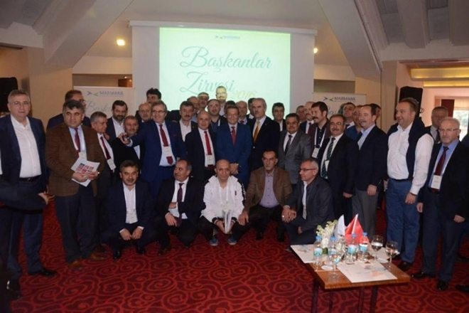 Akgün,  Belediyecilik, insanları mutlu etme sanatıdır