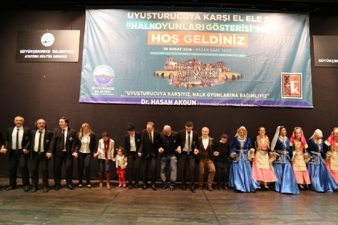 BÜYÜKÇEKMECE UYUŞTURUCUYA KARŞI ELELE VERDİ