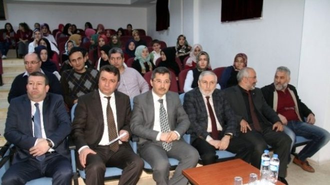 Öğrenciler `40 Hadis` Yarışmasında Ter Döktü