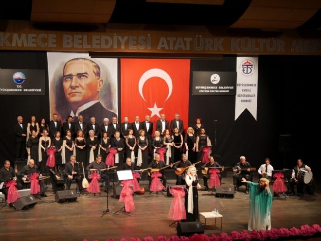 Öğretmenlerden muhteşem bir konser