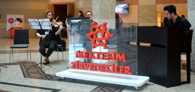 Zirvenin İsimleri Haliç Kongre Merkezi