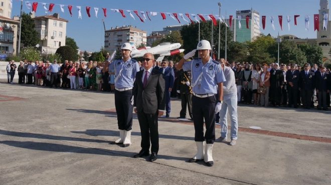 ZAFERİN 94.YILI BÜYÜKÇEKMECE`DE KUTLANDI