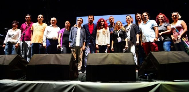KORTEJ FOTOĞRAFLARINDA  COŞKU  KAZANDI