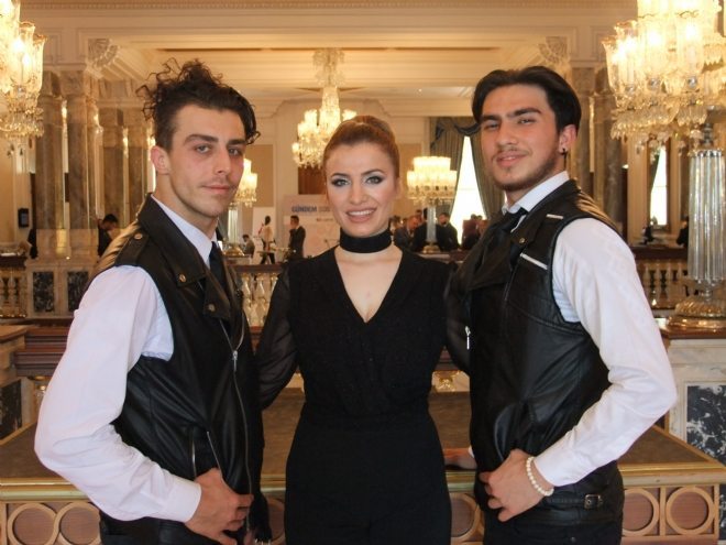 MERYEM,  TÜKETİCİ ZİRVESİNDE SAHNE ALDI