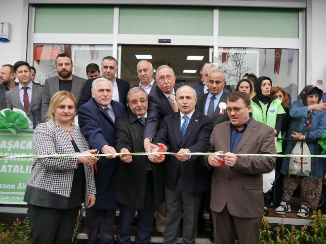 Başkan Akgün, Sevgi Elini açtı