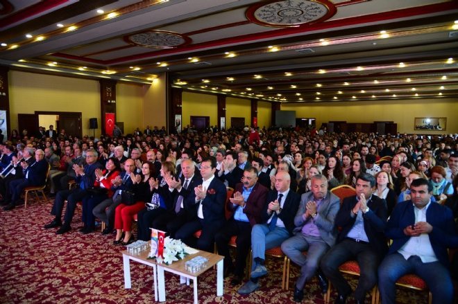 İMAMOĞLU, BELEDİYE PERSONELİ İLE HİZMETTE 3. YILINI PAYLAŞTI