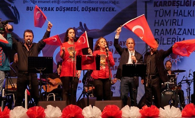 19 Mayıs Büyükçekmece`de Coşkuyla Kutlandı 