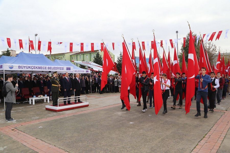 Büyükçekmece`de Cumhuriyet`e Yakışan Kutlamalar