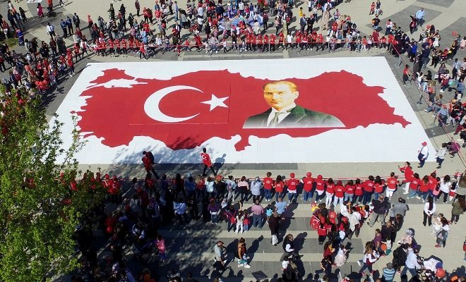 Büyükçekmece`de Öğrencilerden Muhteşem Gösteri