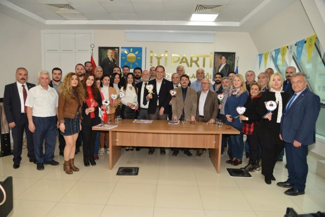 CHP ve İyi Parti Birlik Mesajları Verdi
