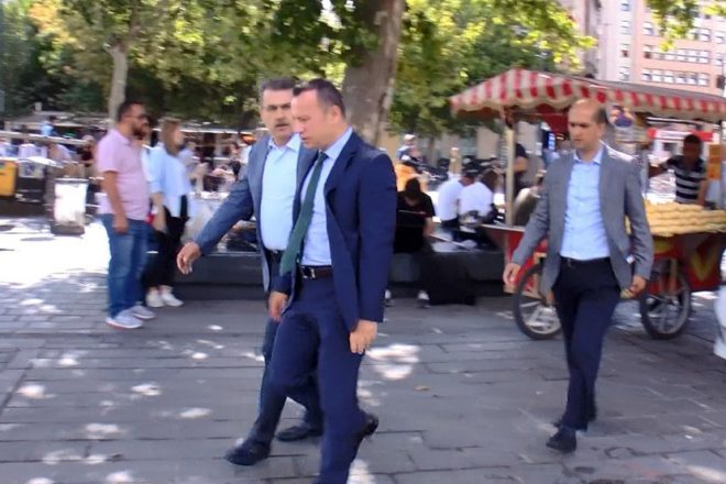 İBB, ZARAR GÖREN ESNAFLA BULUŞTU