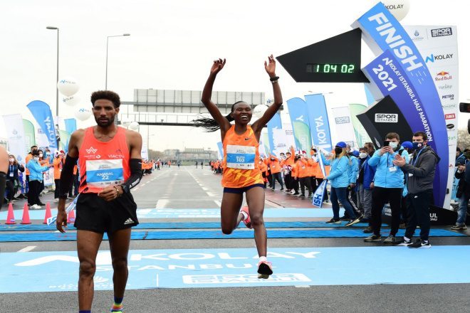 İSTANBUL YARIŞ MARATONU