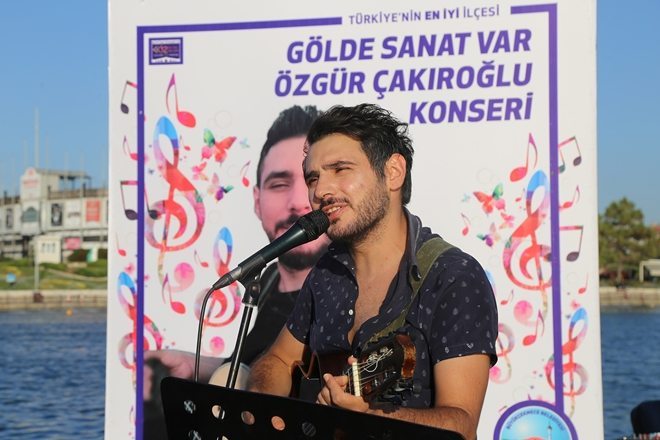 Büyükçekmece Gölü`nde konser