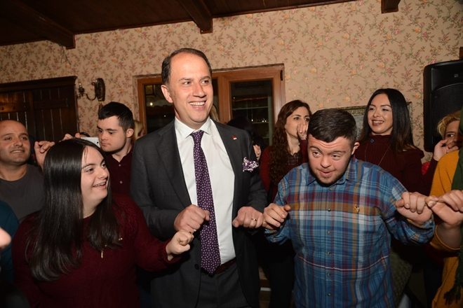 ÖZEL ÇOCUKLARDAN ÇALIK