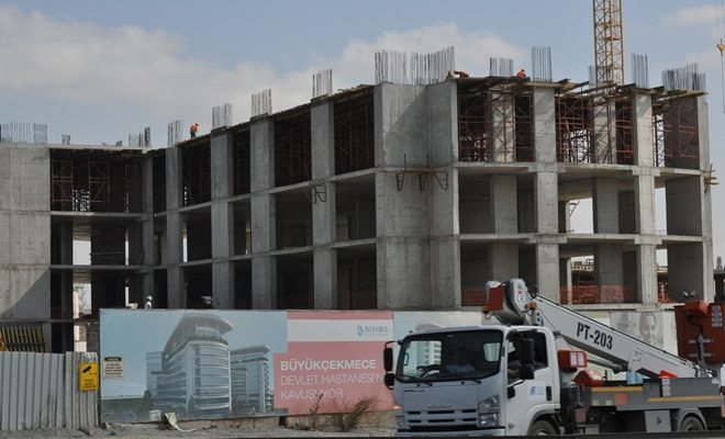 BÜYÜKÇEKMECE HASTANE İNŞAATINDA ÇALIŞMALARA DEVAM