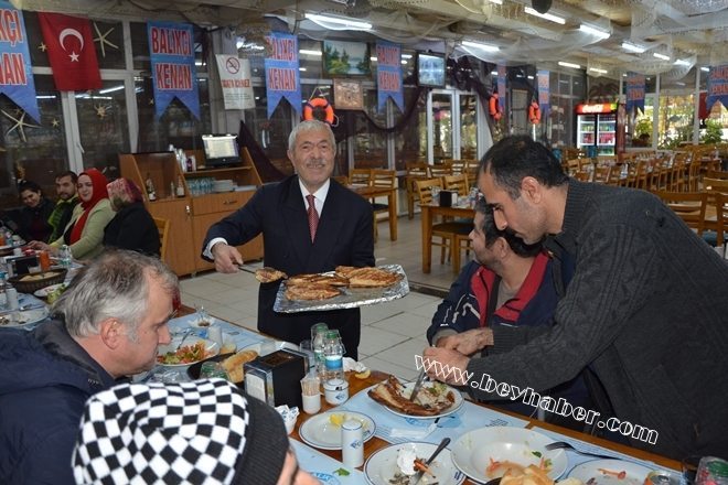 Balıkçı Kenan`dan Engelli Vatandaşlara Balık Ziyafeti