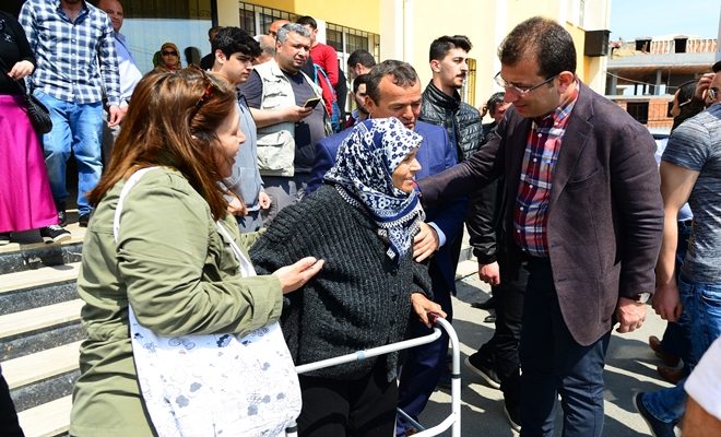 Seçim Günü Yaşlı ve Engellilere Ulaşımda Kolaylık 