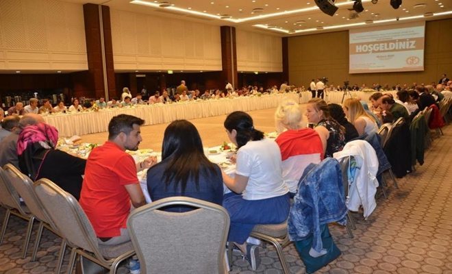 İYGAD gazetecileri iftarda ağırladı...